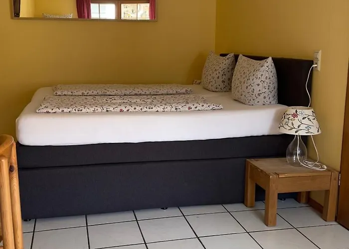 ゲストハウス Chloe ルスト